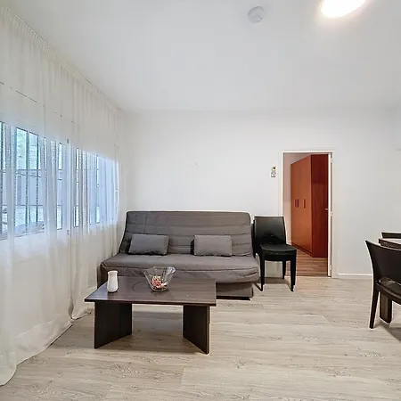 Remendadores Planta Baja 50m De La Playa * 罗萨斯